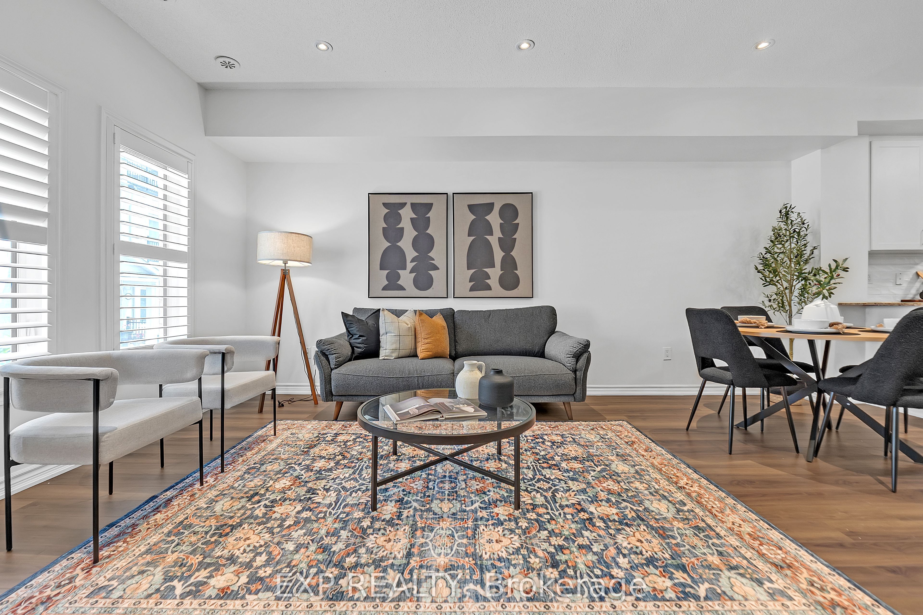 1060 St. Hilda's Way TH 4