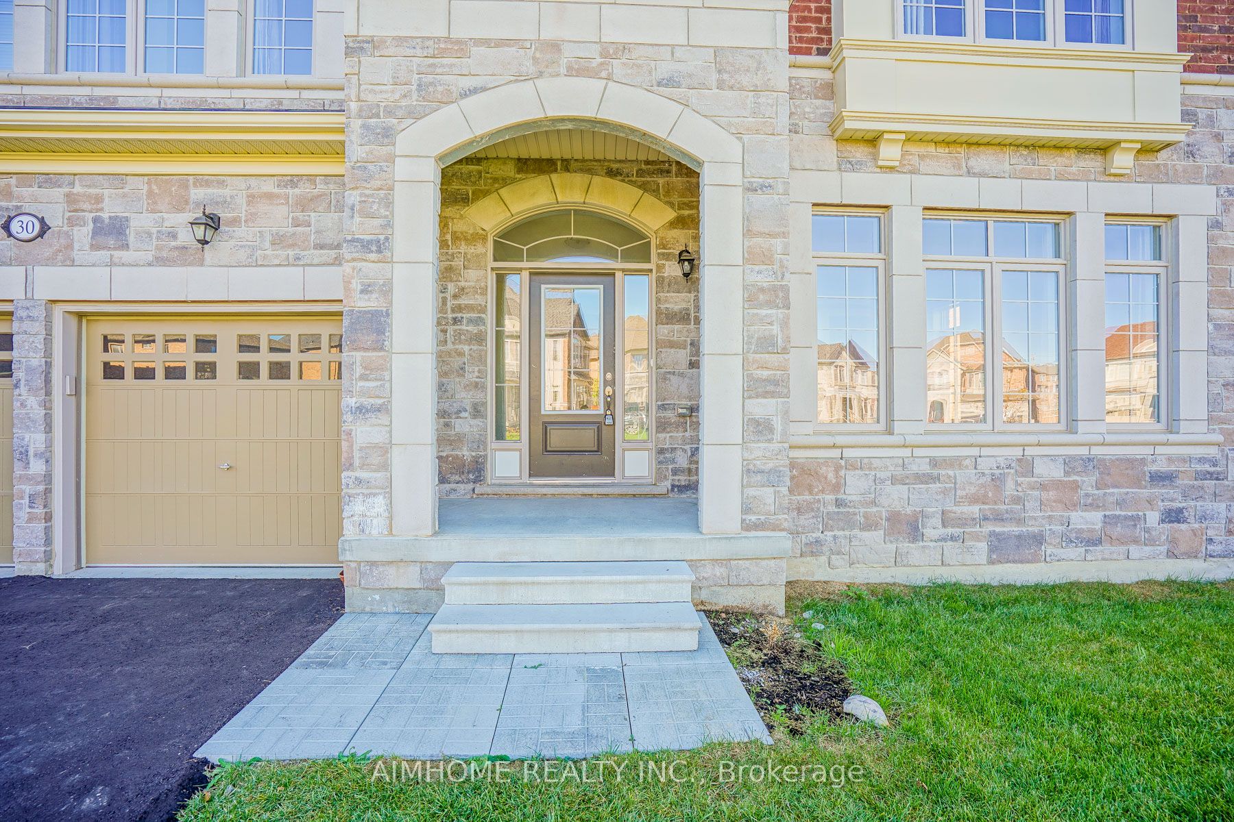 30 Brown Court