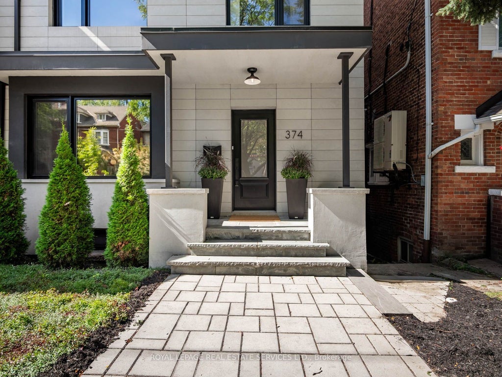 Photo of 374 Spadina Road, Toronto, ON M5P 2V8 (MLS # C13842376)