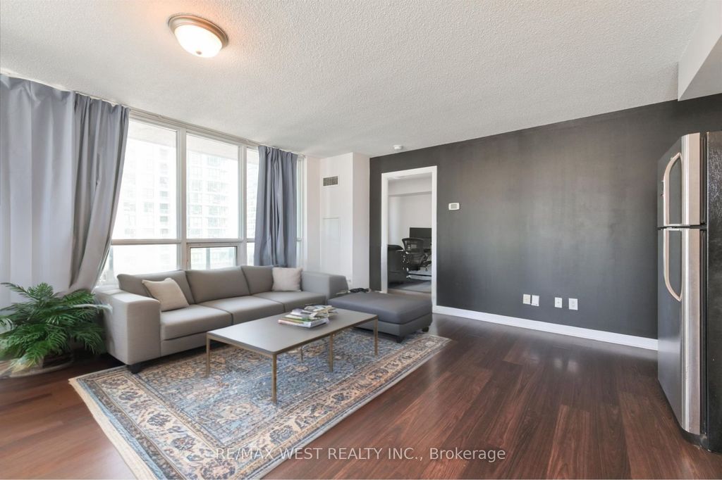Photo of 33 Bay Street #1504, Toronto, ON M5J 2Z3 (MLS # C12373840)