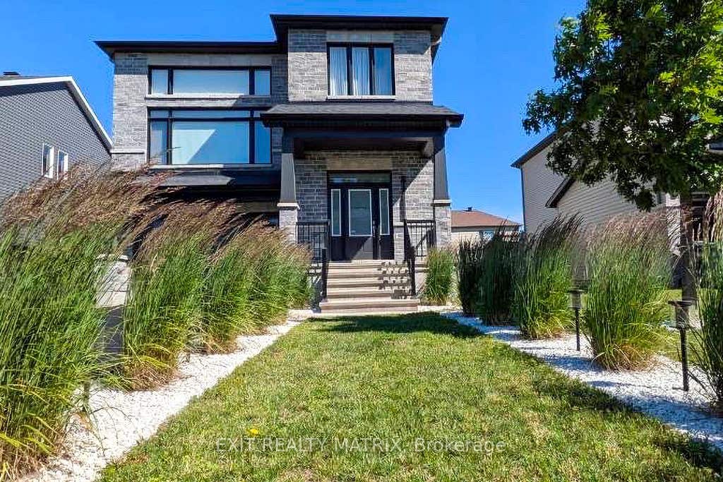 Photo of 865 Cologne Street, Russell, ON K0A 1W0 (MLS # X13502312)