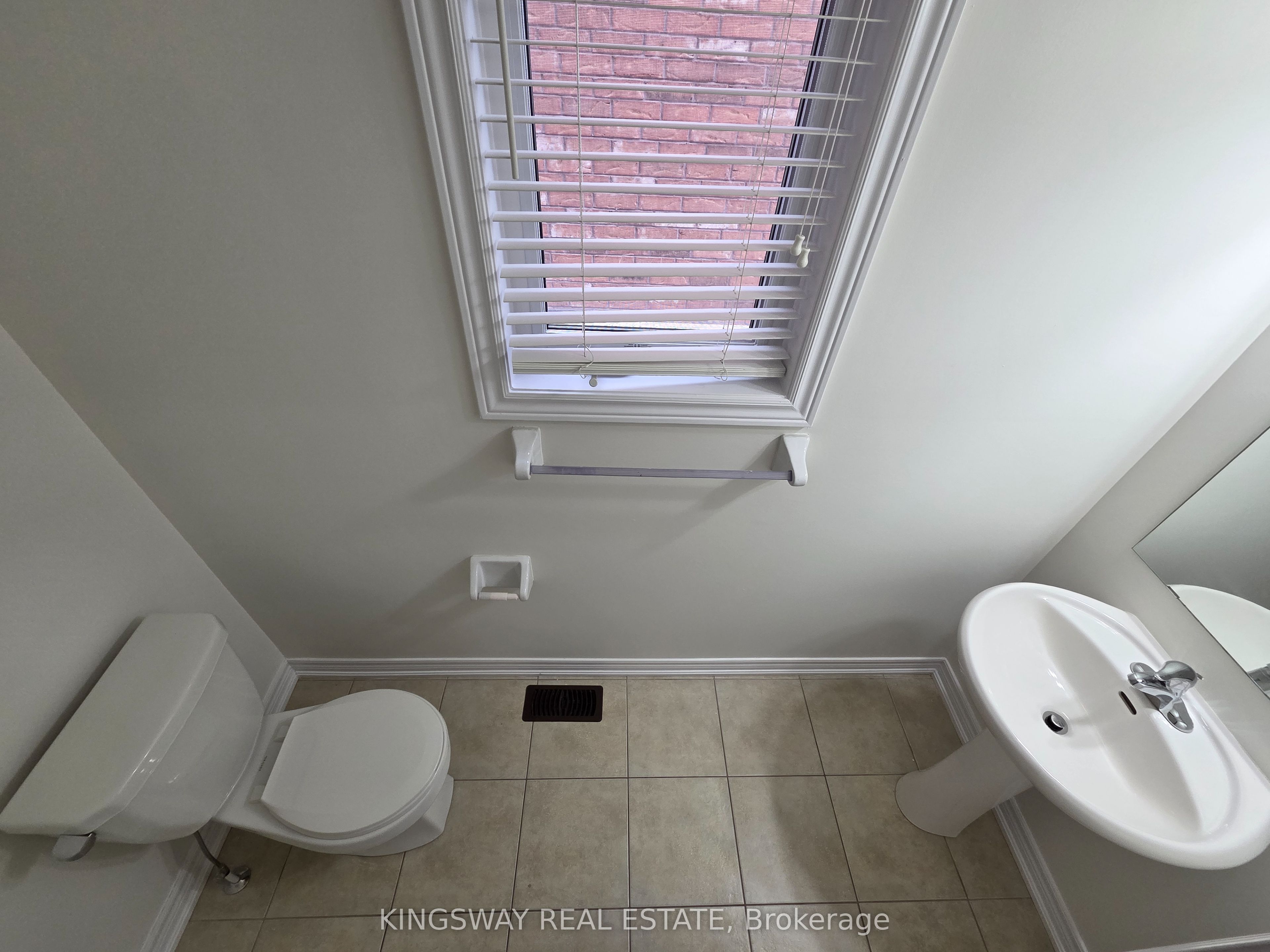 839 Miltonbrook Crescent Upper