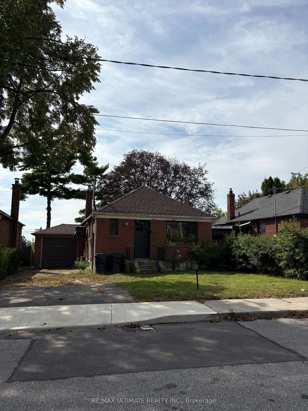 Photo of 56 Glenhaven Street, Toronto, ON M6M 3M3 (MLS # W13804350)