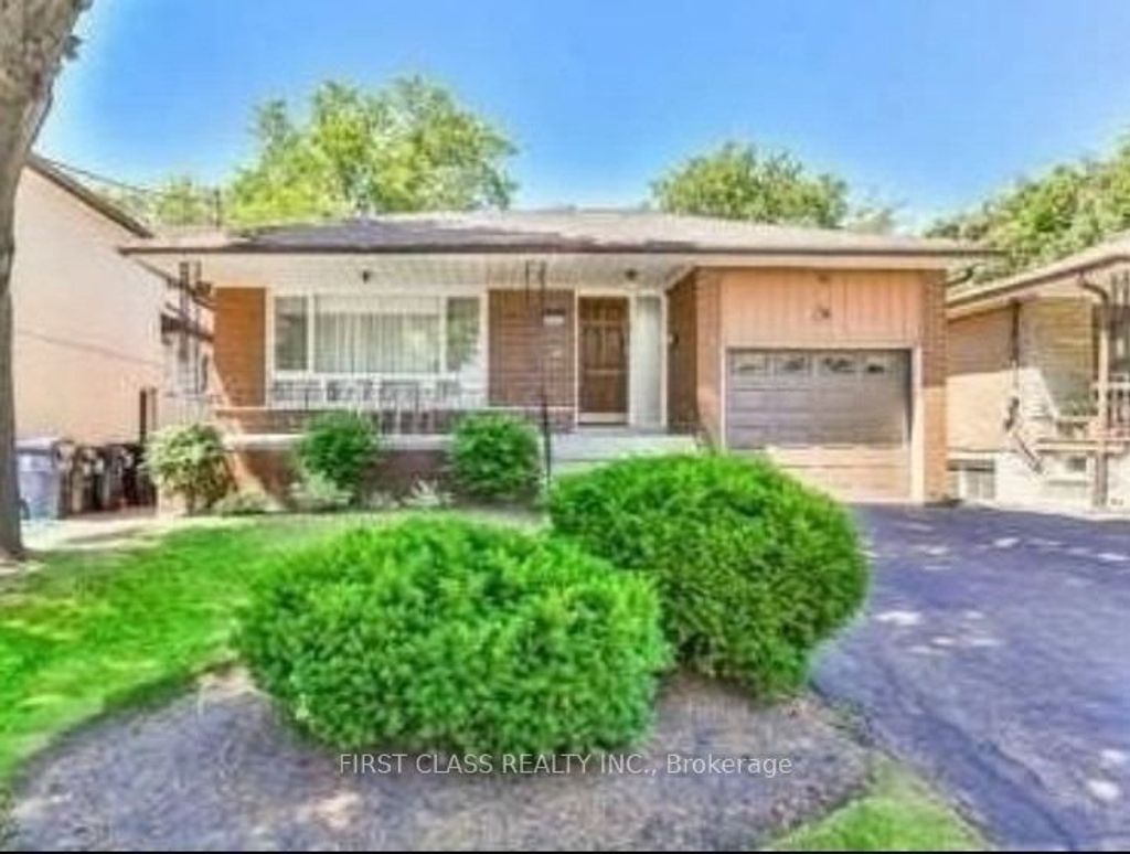 Photo of 124 Barse Street, Toronto, ON M5M 4L4 (MLS # C13107156)