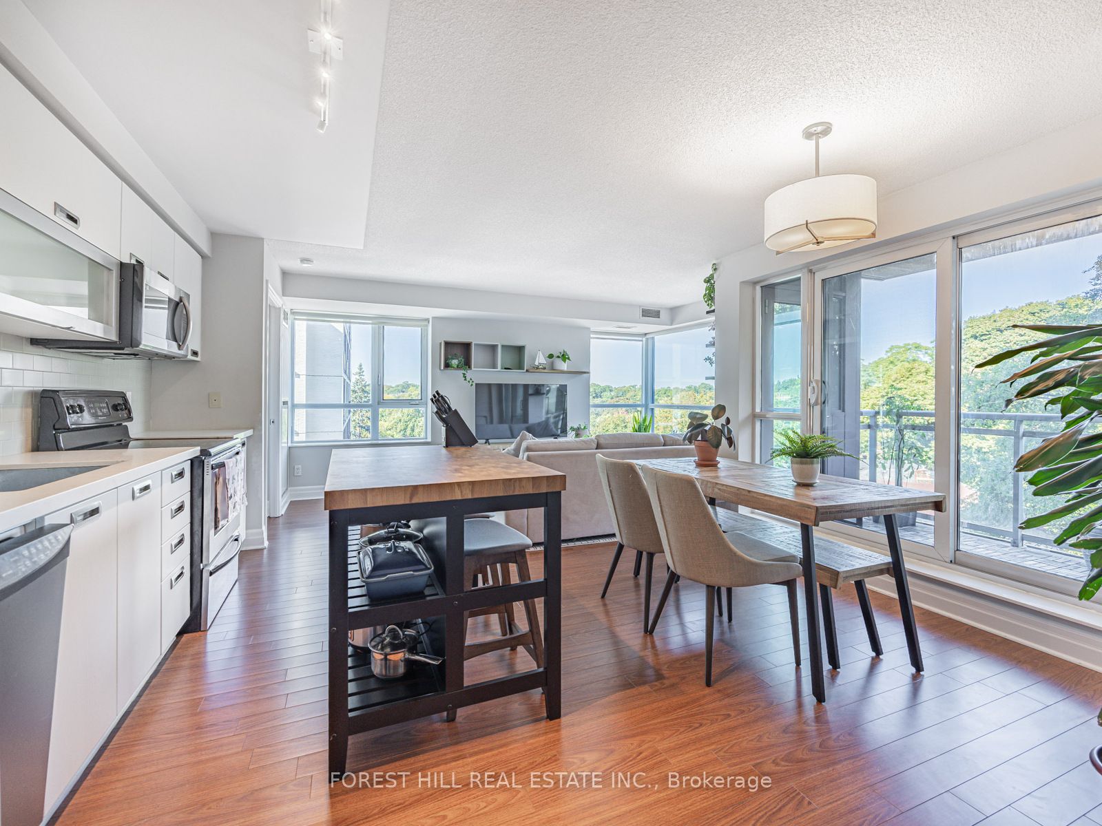 20 Gothic Avenue 216