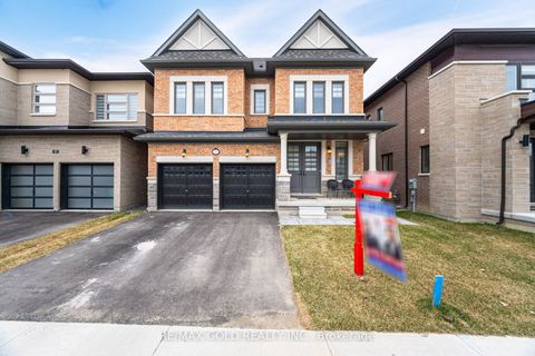 15 Duxbury Road Brampton ON L6R 4E3