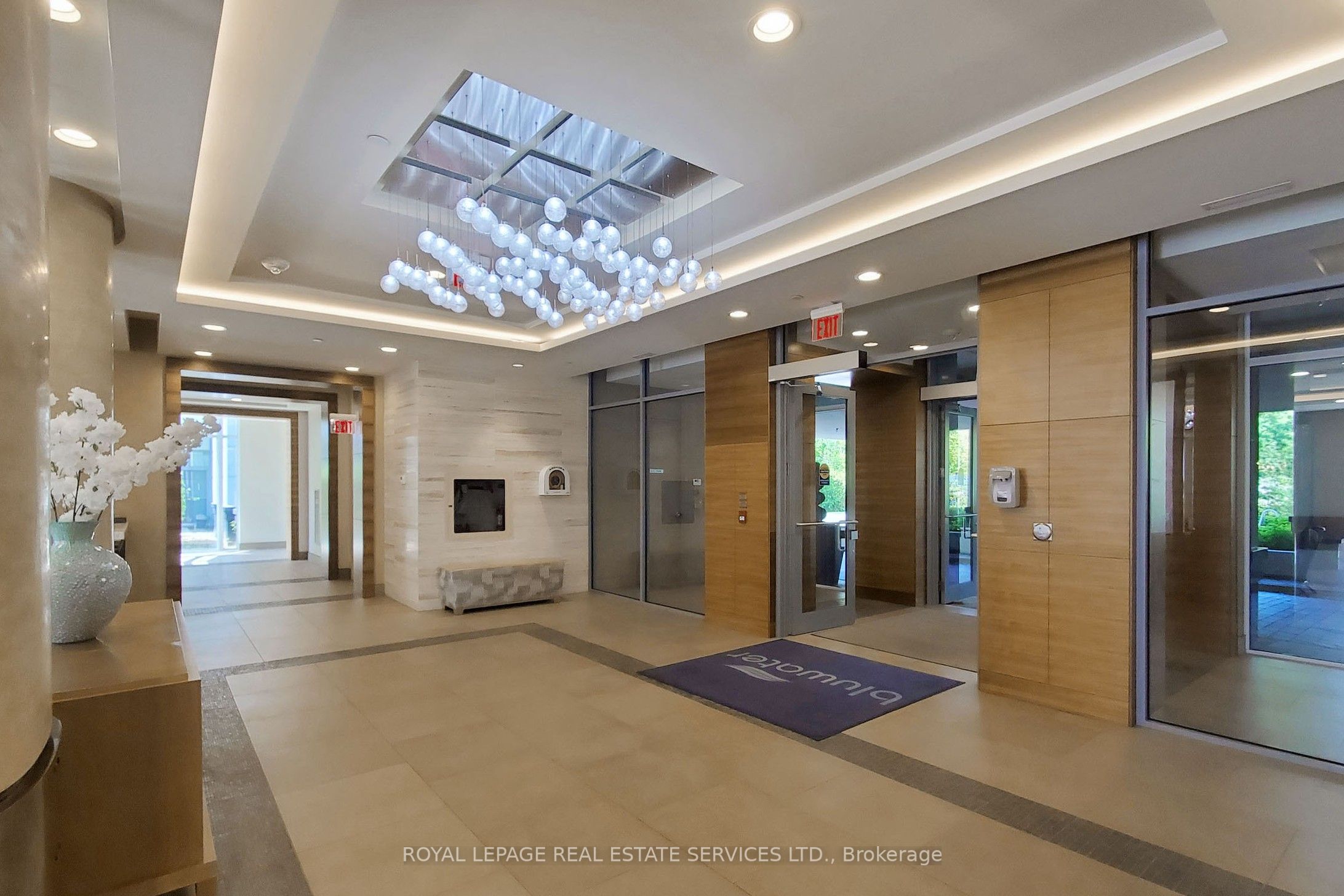 3500 Lakeshore Road W 417