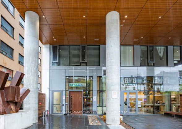 81 Wellesley Street E 1506