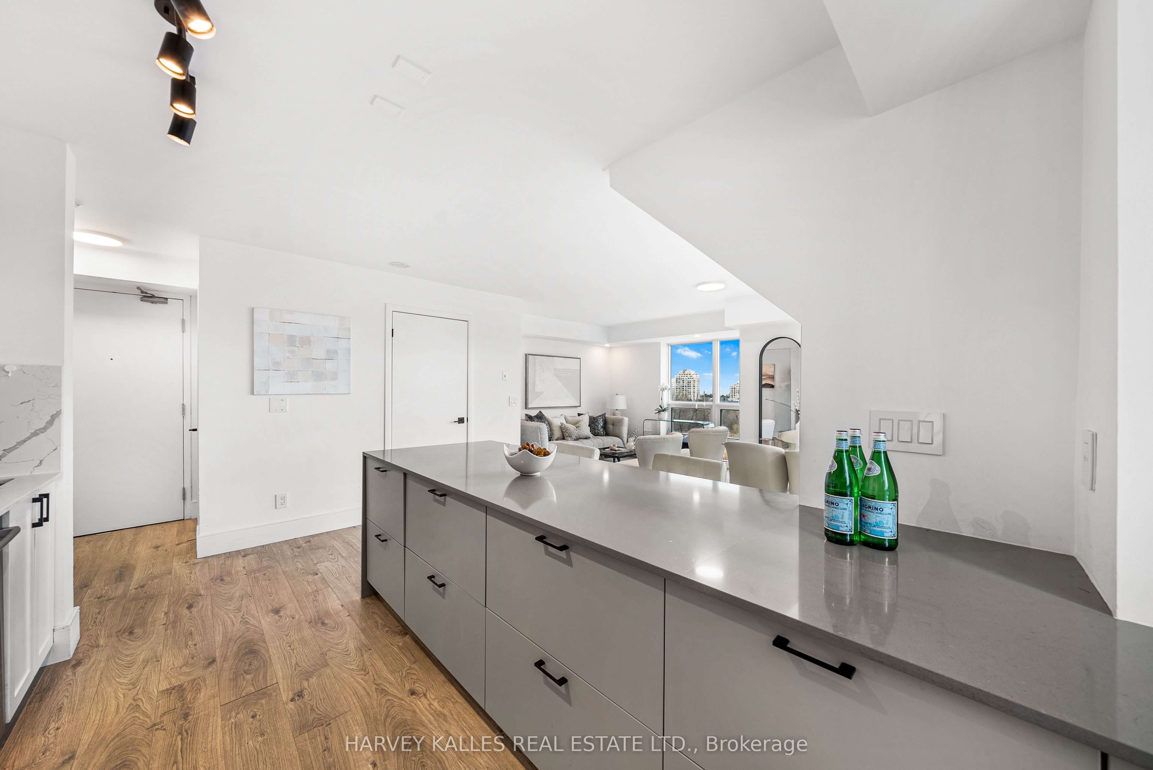 155 LEGION Road N 505