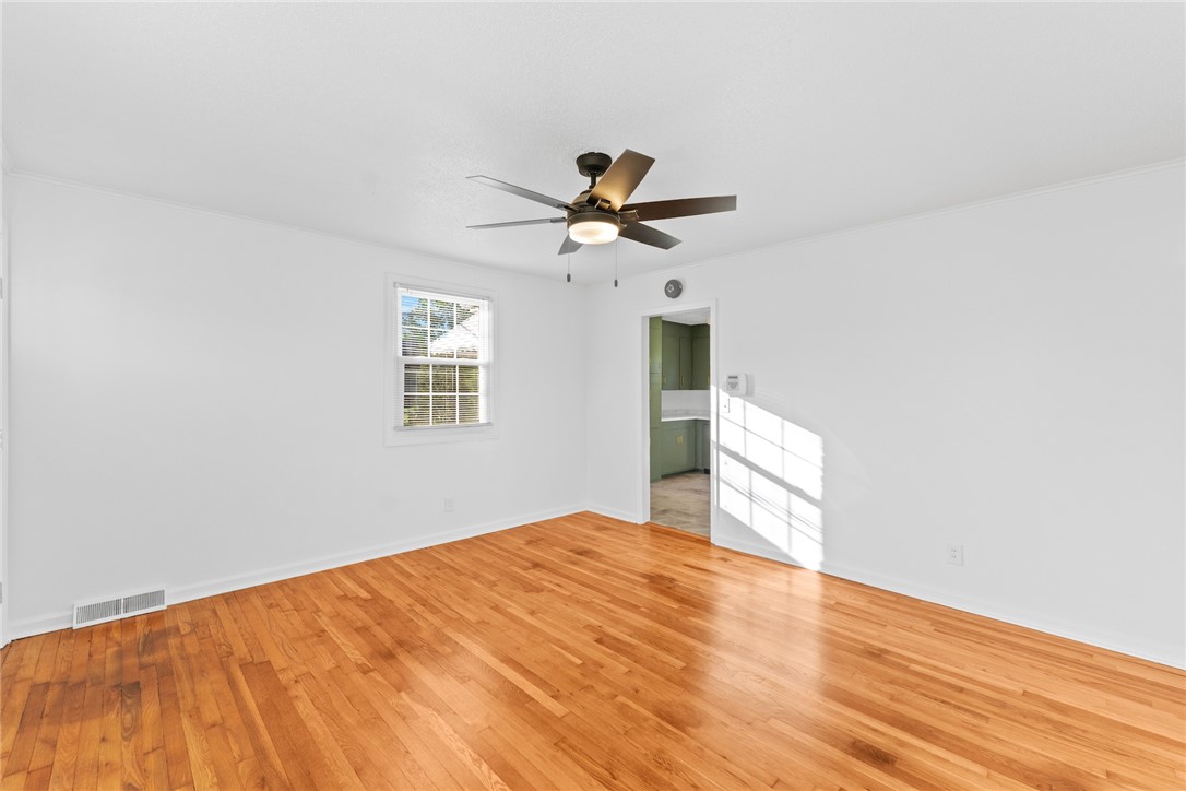 3825 N Highway 101, Greer, South Carolina image 7