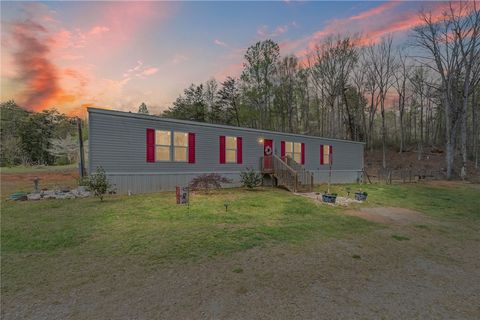 Mobile Home For Sale - 4724 Dacusville Highway<br/> Pickens County, Marietta, SC 29661