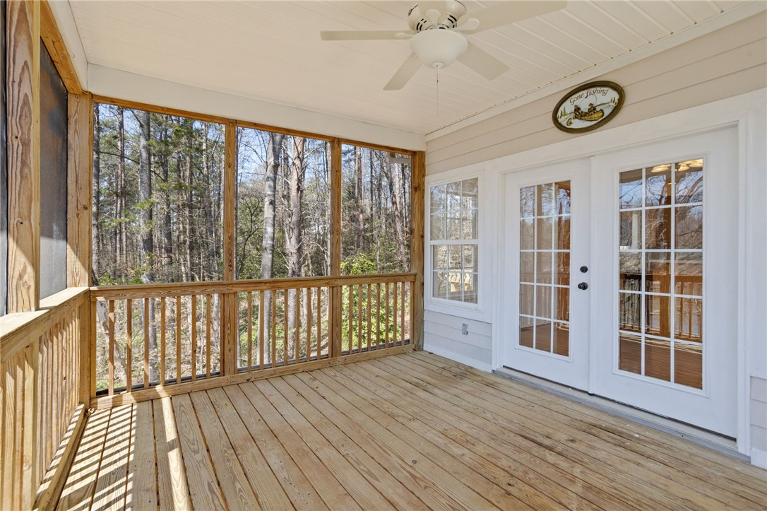 210 Waters Edge Lane, West Union, South Carolina image 17