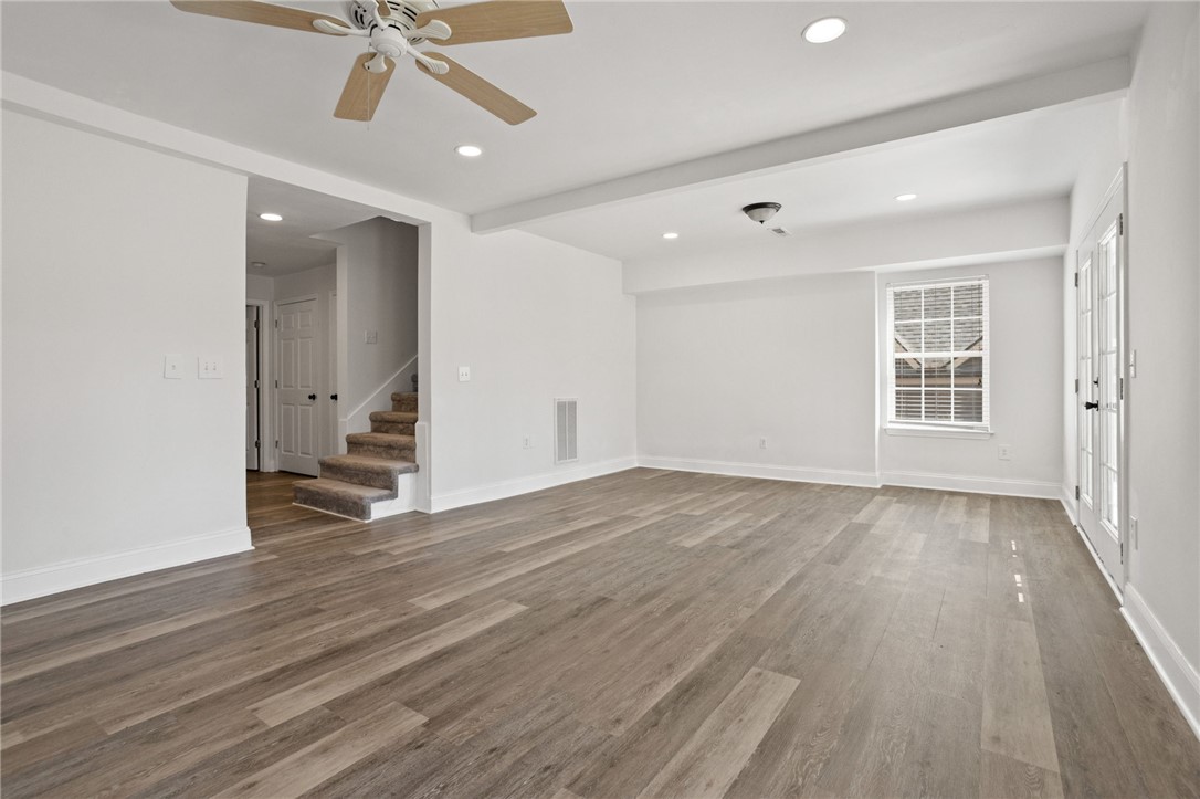 210 Waters Edge Lane, West Union, South Carolina image 25