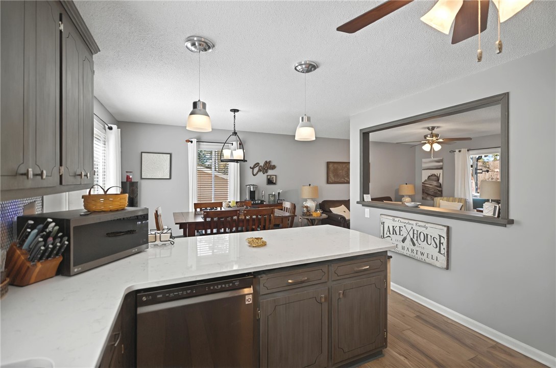 910 Dogwood Lane, Townville, South Carolina image 31