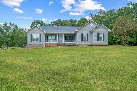 Photo of 5998 Highway 252, Donalds, SC 29638 (MLS # 20293501) Photo of 5998 Highway 252, Donalds, SC 29638 (MLS # 20293501)