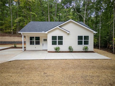 Photo of 306 Hickory Trail, Westminster, SC 29693 (MLS # 20296897)