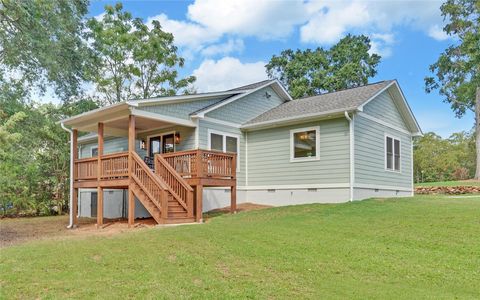 Photo of 398 Hidden Point, Hartwell, GA 30643 (MLS # 20293688)