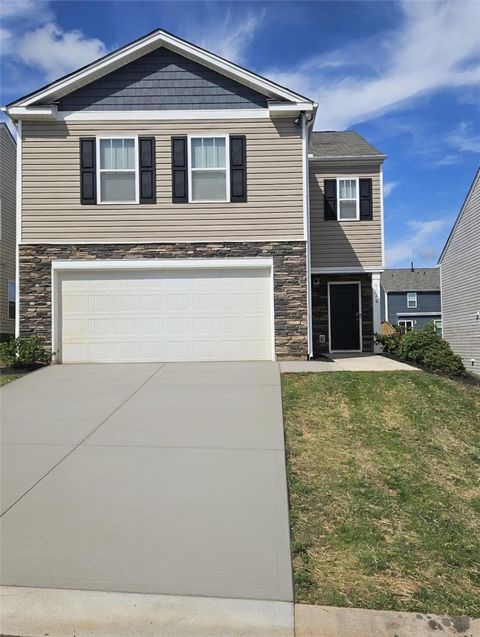 Photo of 902 Ashwood Way, Easley, SC 29640 (MLS # 20301899)