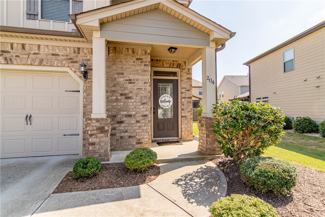 204 E Deer Drive, Greenville, South Carolina image 5