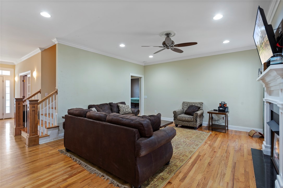 305 Valley View Drive, Seneca, South Carolina image 10
