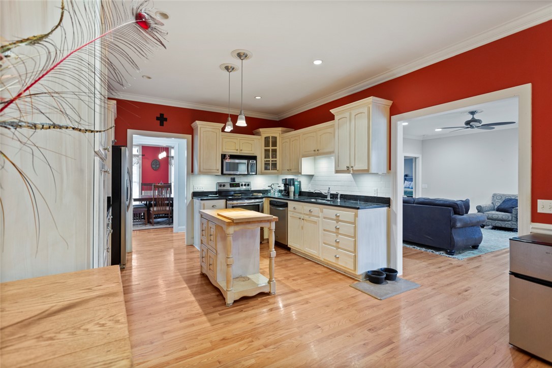 305 Valley View Drive, Seneca, South Carolina image 14