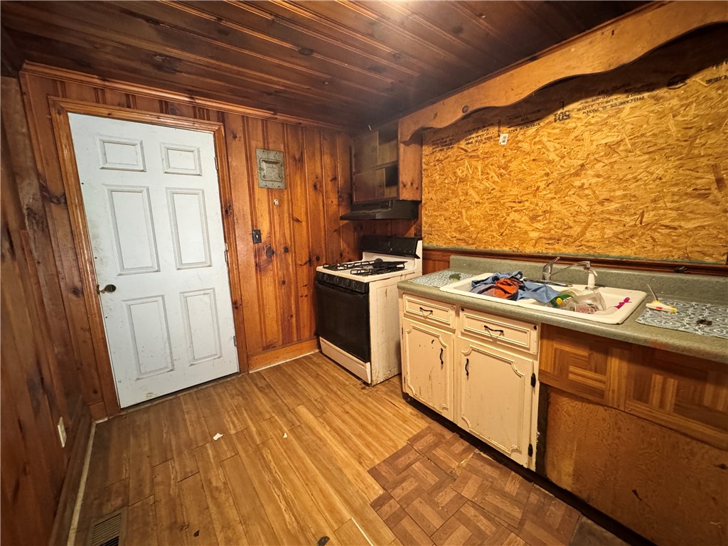 205 Oak Drive, Belton, South Carolina image 5