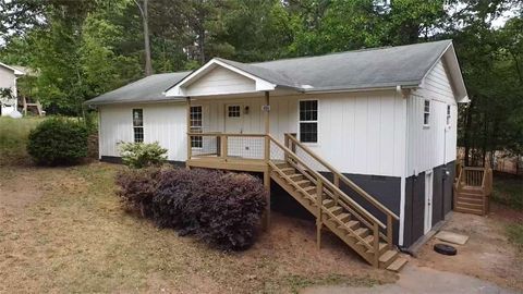Photo of 107 Ledbetter Lane, Walhalla, SC 29691 (MLS # 20300560)