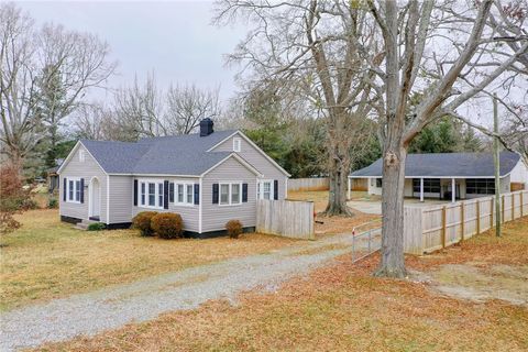 A home in Honea Path