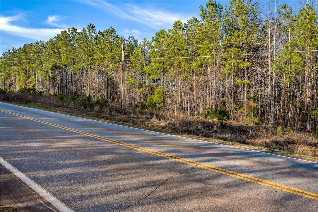1404 Broadway Lake Road, Anderson, South Carolina image 2
