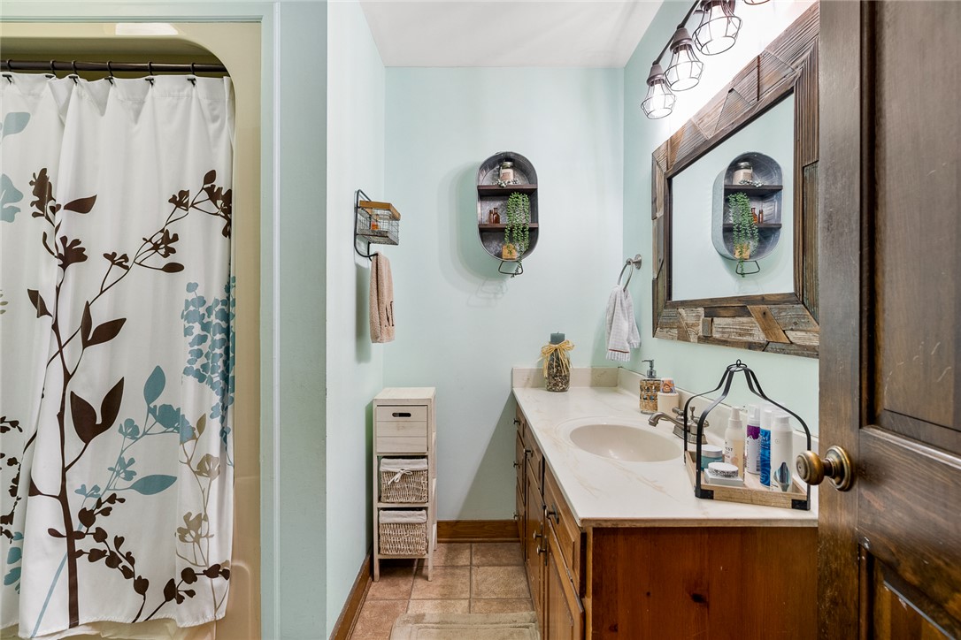 Honea Path, South Carolina, 29654, United States, 3 Bedrooms Bedrooms, ,2 BathroomsBathrooms,Residential,Active,2033407