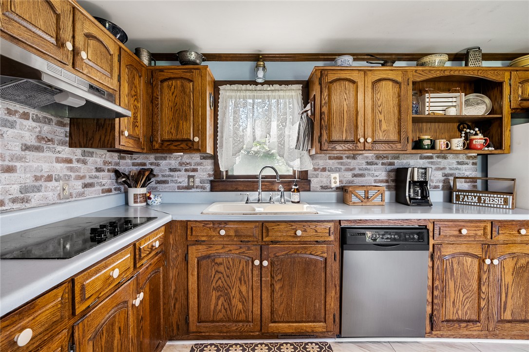 Honea Path, South Carolina, 29654, United States, 3 Bedrooms Bedrooms, ,2 BathroomsBathrooms,Residential,Active,2033407
