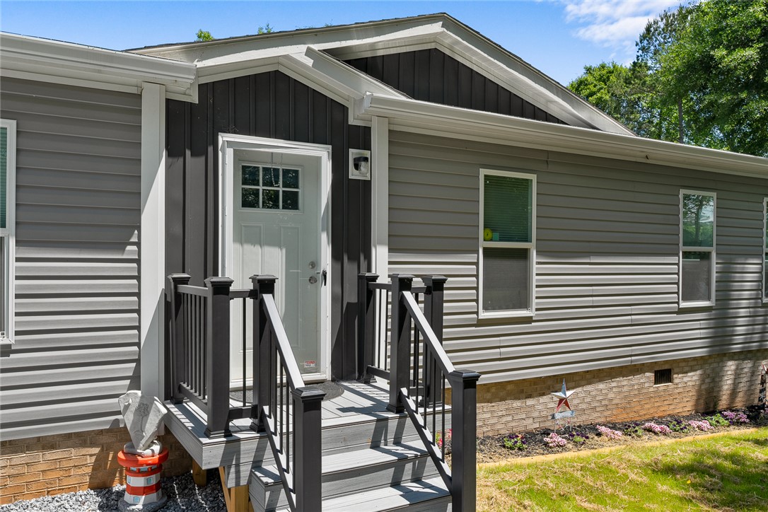 389 McFalls Circle, Anderson, SC Home for Sale 2 389 McFalls Circle