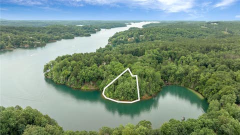 Vacant Land For Sale - 913 Rippling Water Way<br/> Oconee County, Salem, SC 29676