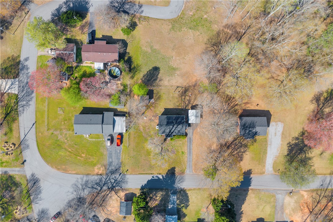 114 Meadowood Drive, Easley, South Carolina image 11
