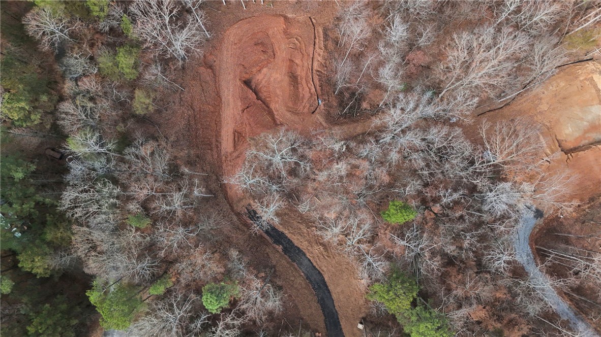 Seneca, South Carolina 29678, United States, ,Land,Active,250583