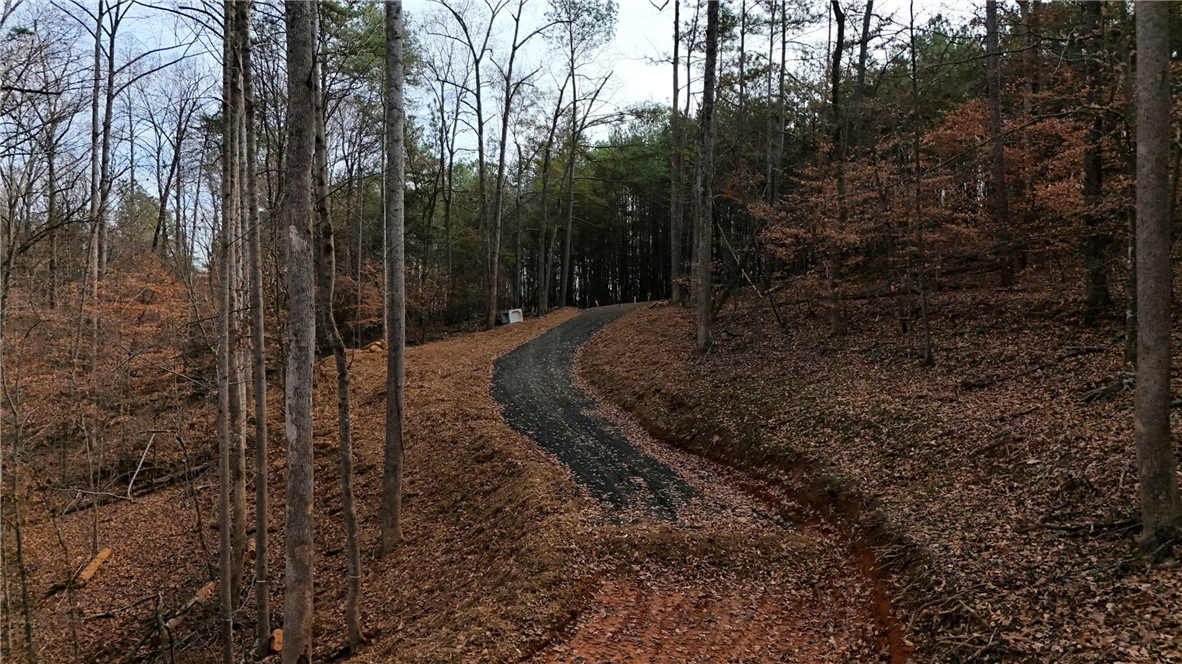 Seneca, South Carolina 29678, United States, ,Land,Active,250583