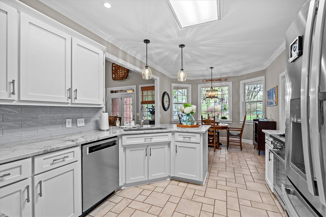 102 Red Maple Circle, Easley, South Carolina image 12