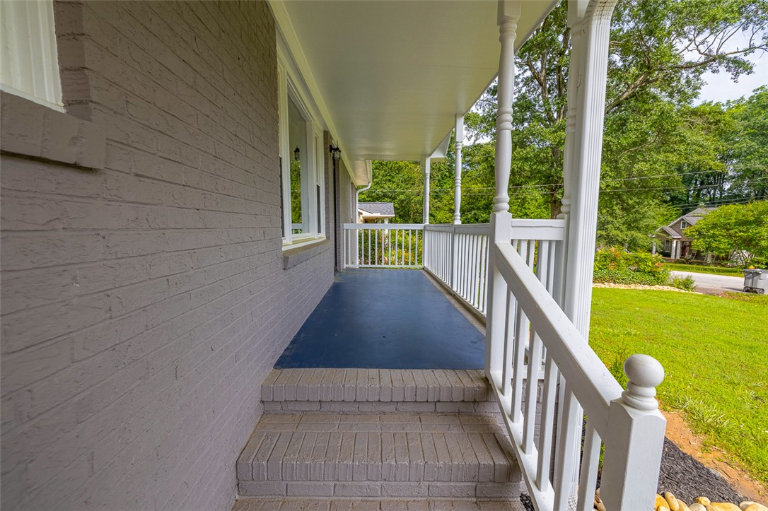 109 Edgewood Drive, Greenville, South Carolina image 6