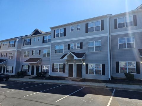 Photo of 122 University Village Drive #G, Central, SC 29630 (MLS # 20301458)