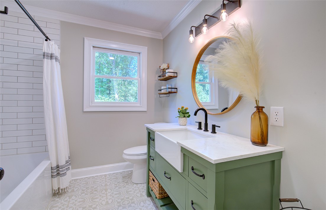 409 Hood Road, Greenville, South Carolina image 25