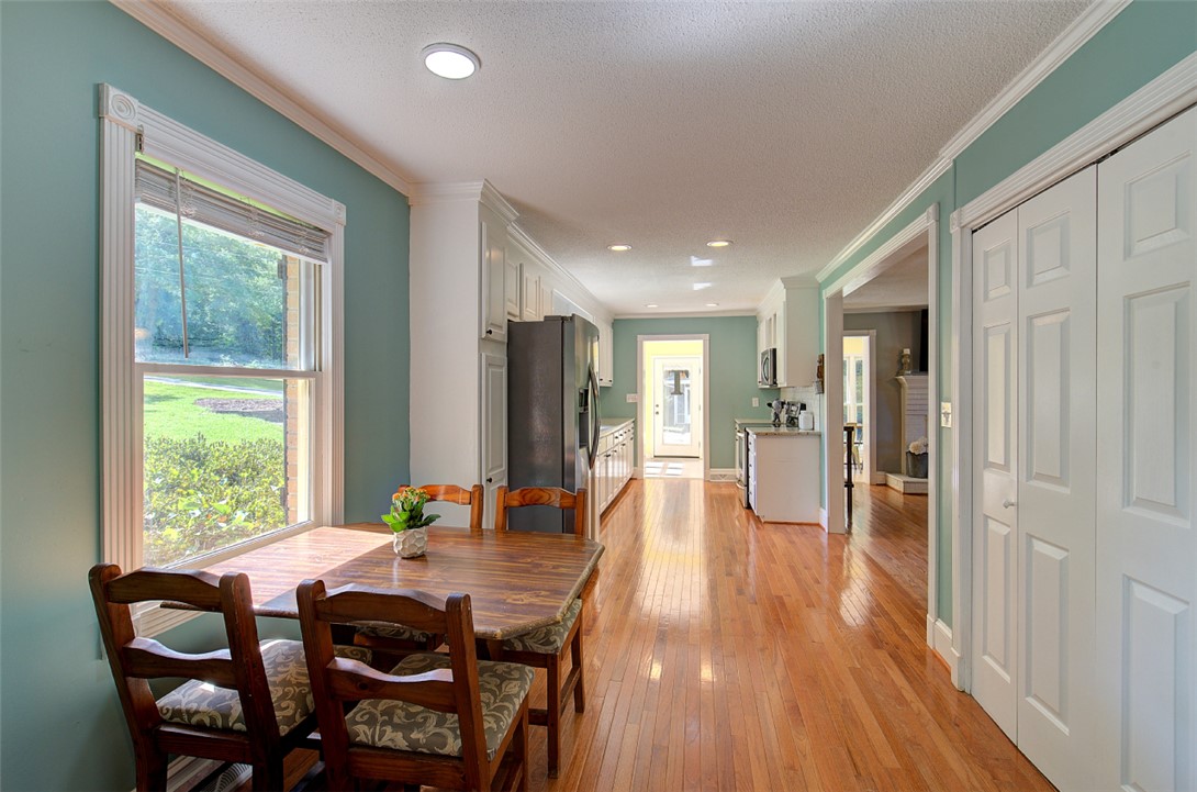 409 Hood Road, Greenville, South Carolina image 8