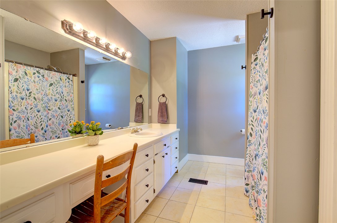 409 Hood Road, Greenville, South Carolina image 34