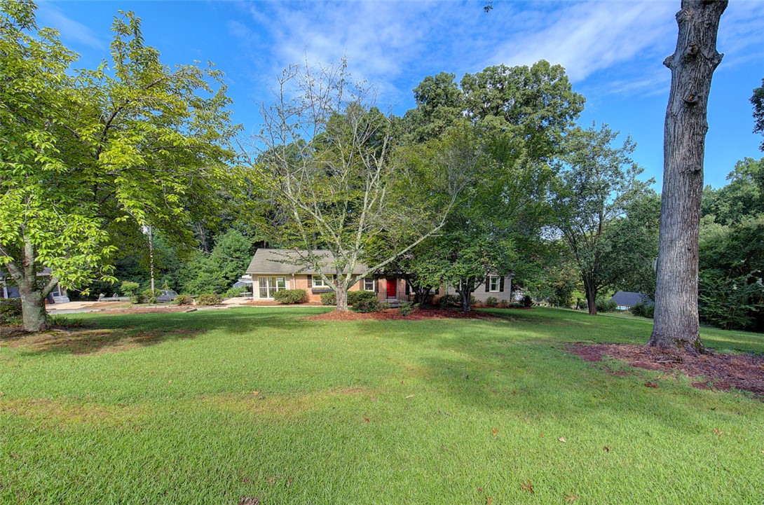 409 Hood Road, Greenville, South Carolina image 5