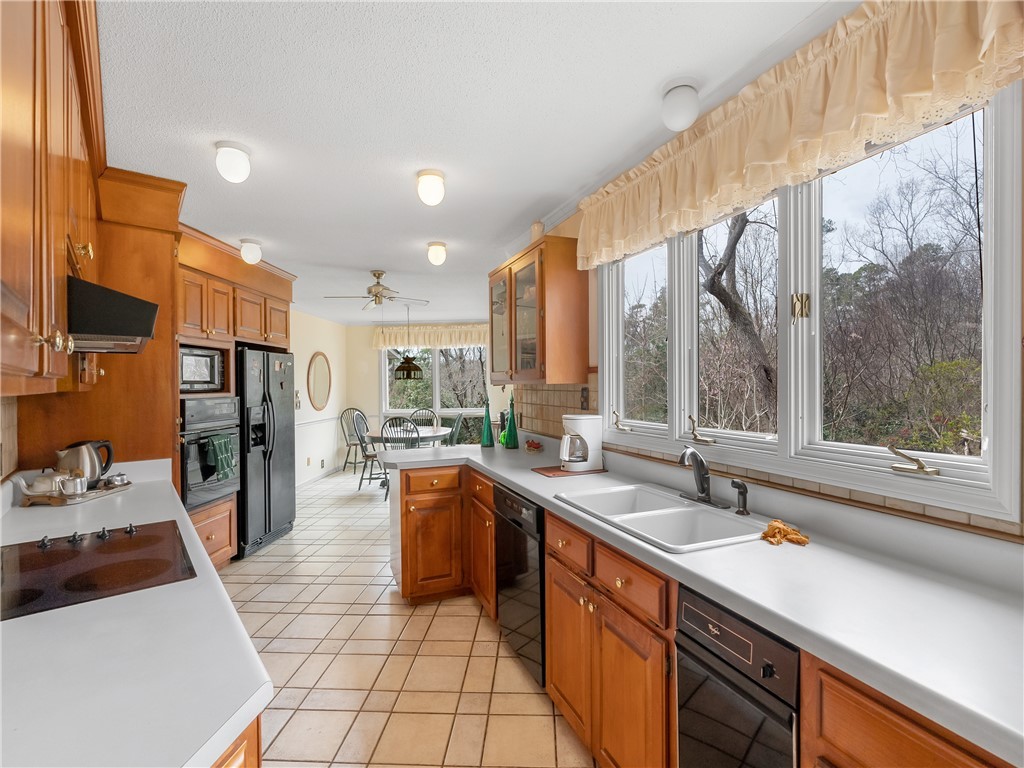 5015 Mount Vernon Drive, Seneca, South Carolina image 12