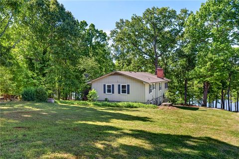 Photo of 245 Perry Circle, Townville, SC 29689 (MLS # 20300107)