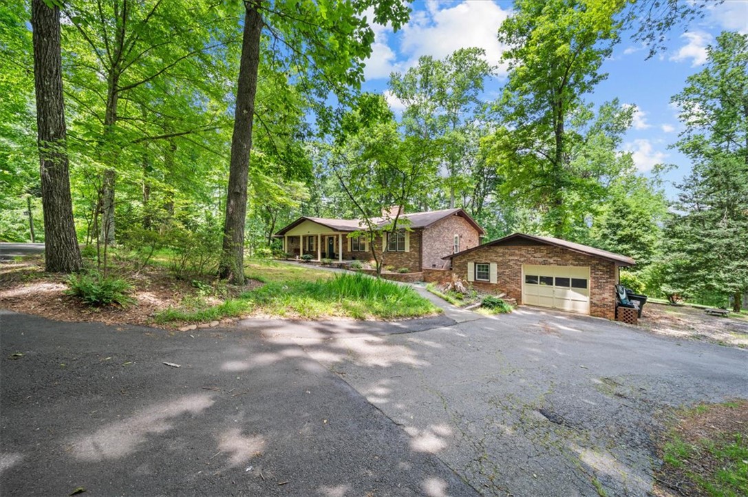 119 Claire Lane, Easley, South Carolina image 3