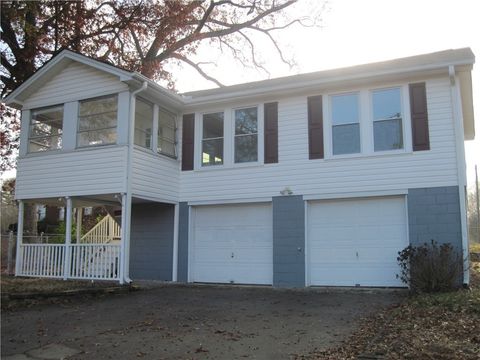 Homes For Sale - 20 Mineral Park Lane<br/> Williamston, SC 29697