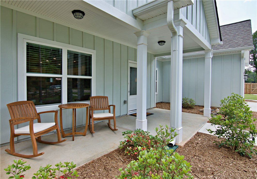 1608 Rock Springs Road, Lavonia, Georgia image 5