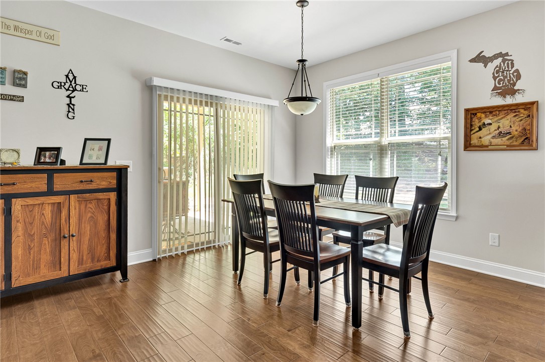 Anderson, South Carolina 29625, United States, 3 Bedrooms Bedrooms, ,2 BathroomsBathrooms,Residential,Active,168071