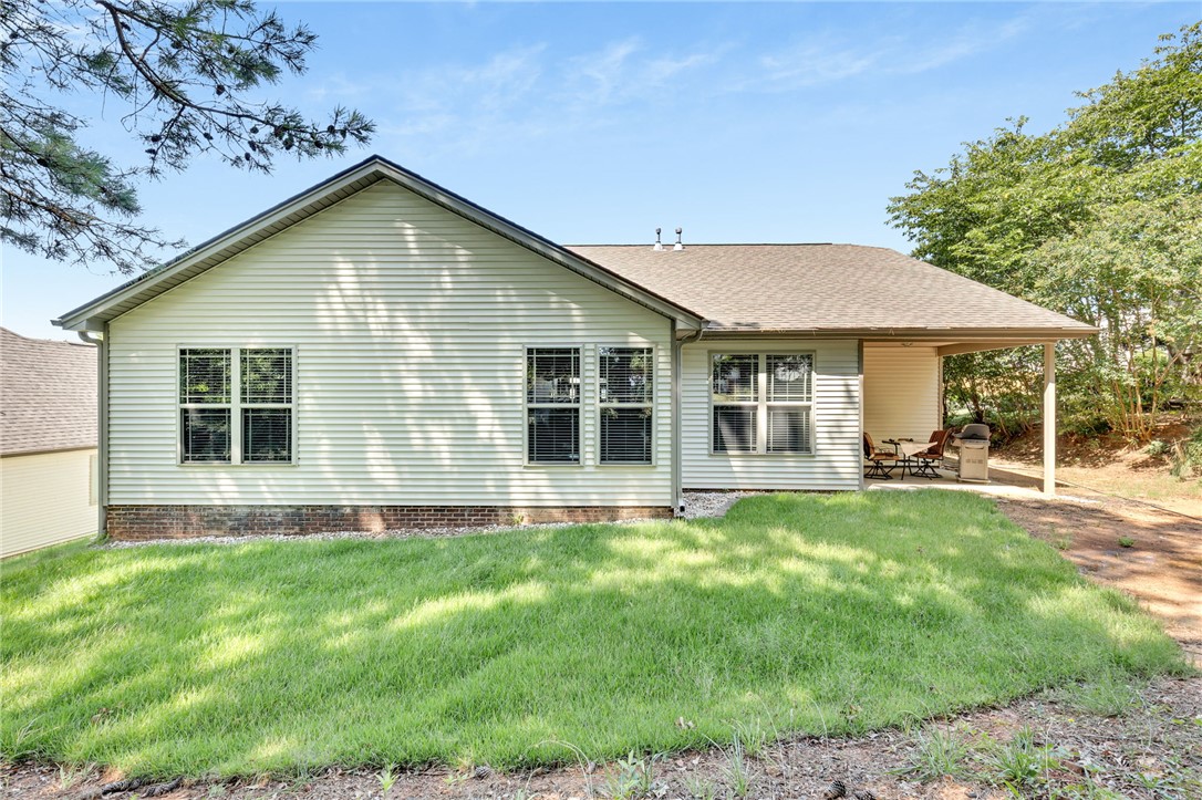 Anderson, South Carolina 29625, United States, 3 Bedrooms Bedrooms, ,2 BathroomsBathrooms,Residential,Active,168071